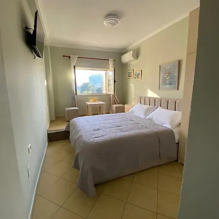 Park Apart-hotel *